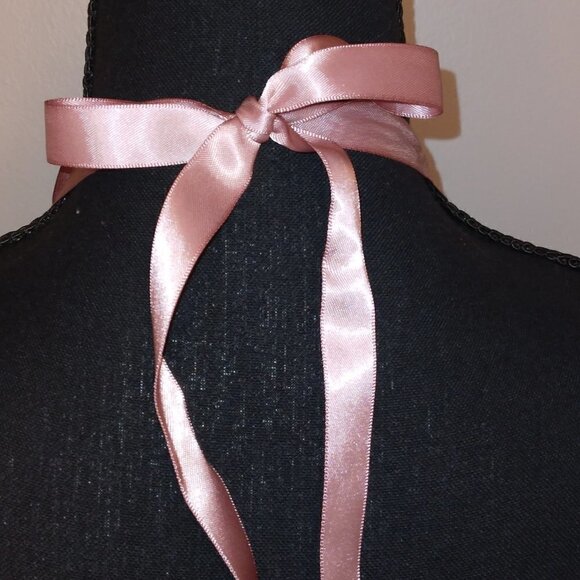 OVERSIZED SOFT PINK TULLE & ACRYLIC BEAD CHUNKY NECKLACE AND CHOKER - Picture 4 of 4